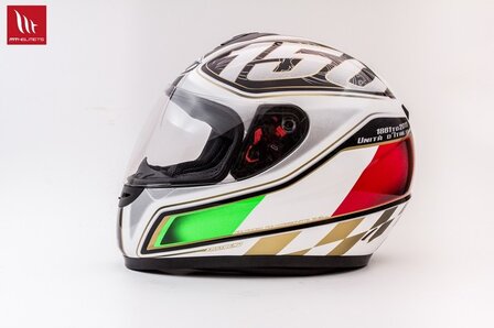 MT helmets Thunder italie