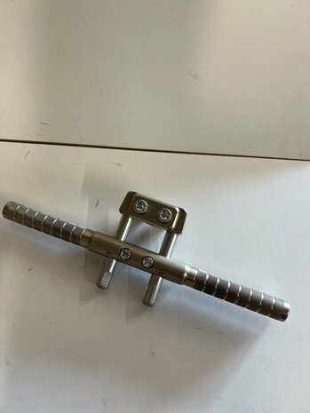 Intrepid haksteun aluminium
